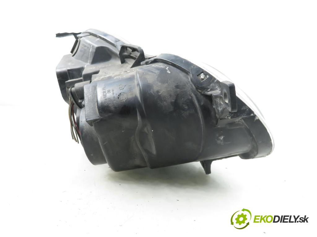 VW POLO (9N_) HB 2002 47,00 1.2 12V 64 - AZQ 1198,00 Svetlo LP