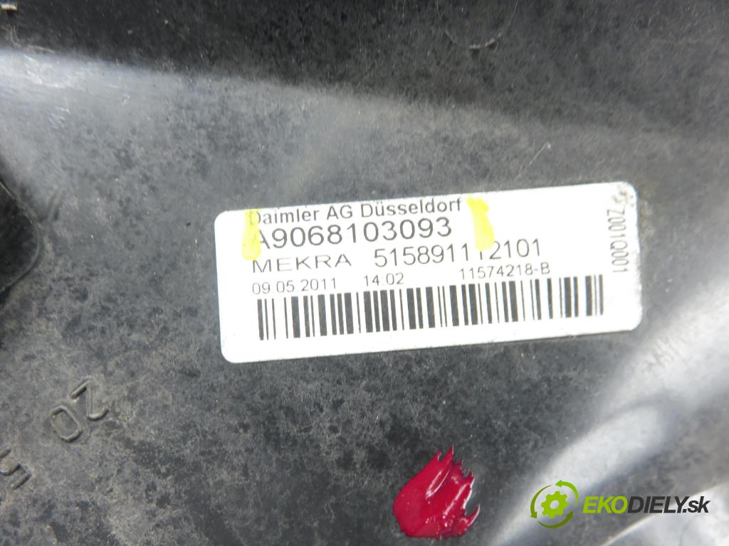 MERCEDES-BENZ SPRINTER 3,5-t Skrzynia (906) FURGON 2011 95,00 313 CDI (906.631, 906.633, 906.635, 906.637) - OM 2143,00 Spätné zrkadlo LE 9068103093