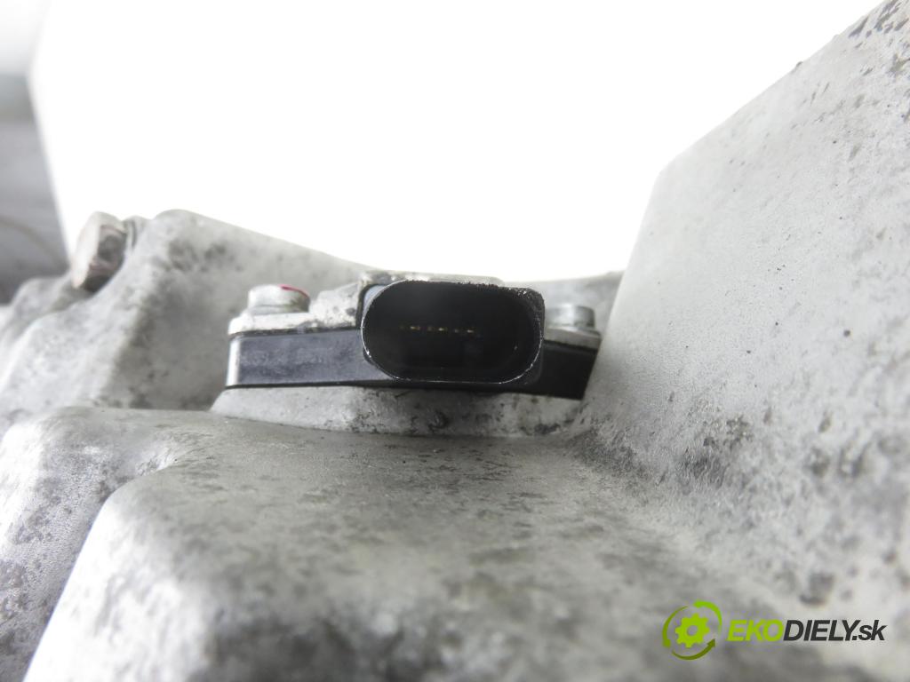 VW TRANSPORTER V Skrzynia (7HA, 7HH, 7EA, 7EH) FURGON 2006 96,00 2.5 TDI - AXD 2461,00 Vaňa olejová 070103603K (Olejová vaňa)