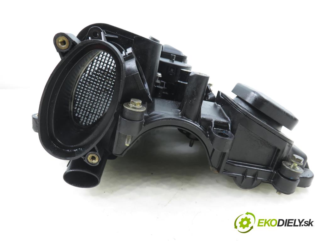 BMW 3 (E46) SEDAN 2001 100,00 320 d 136 - M47 D20 (204D1) 1951,00 Kryt Ventilov 2246993 ; 0928400306