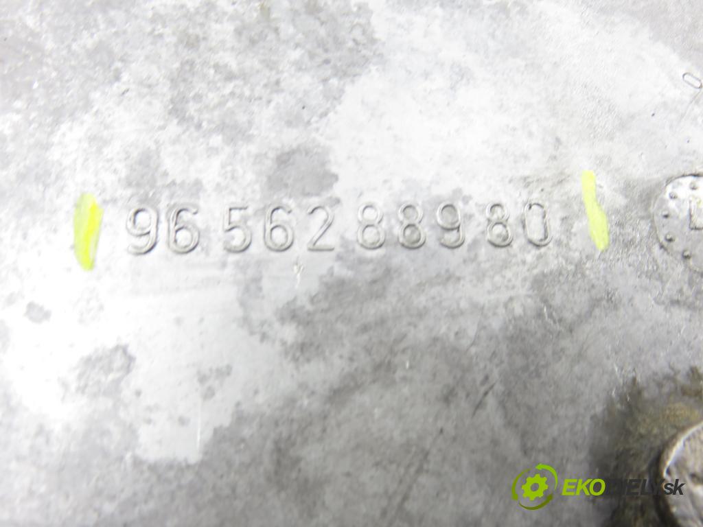 PEUGEOT 407 SW (6E_) KOMBI 2004 100,00 2.0 HDi 135 - RHR 1997,00 Vaňa olejová 9656288980 (Olejová vaňa)