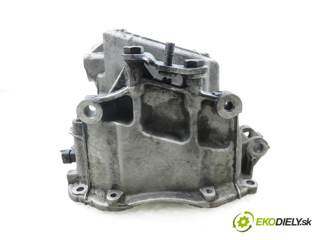 OPEL VECTRA C (Z02) KOMBI 2004 110,00 1.9 CDTI - Z 19 DTH 1910,00 Vaňa olejová 55194355 (Olejová vaňa)