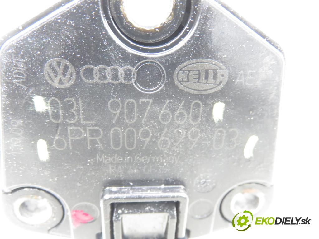 AUDI A4 Avant (8K5, B8) KOMBI 2008 105,00 2.0 TDI - CAGA 1968,00 Snímač oleja 03L907660 ; 6PR00962903