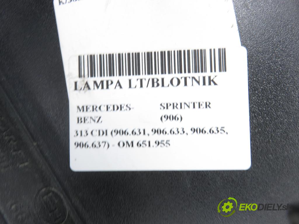 MERCEDES-BENZ SPRINTER 3,5-t Skrzynia (906) FURGON 2011 95,00 313 CDI (906.631, 906.633, 906.635, 906.637) - OM  2143,00 světlo levé zadní