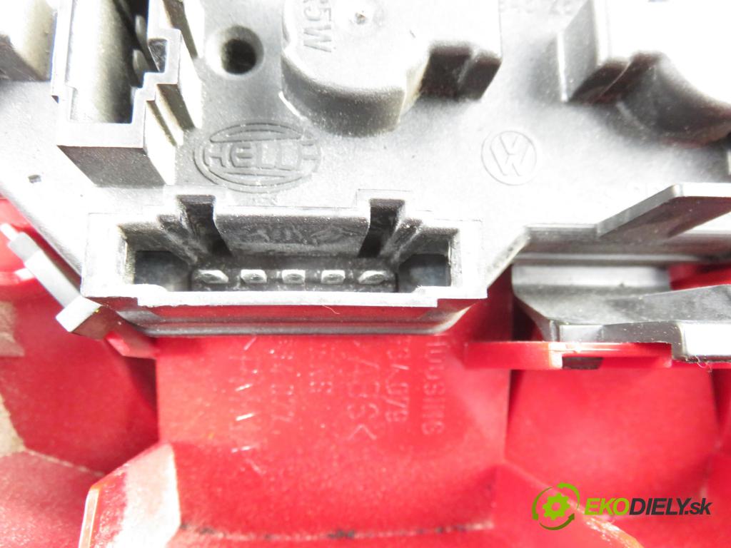 VW POLO (6N2) HB 2000 37,00 1.0 MPI 50 - AUC 999,00 Svetlo ľavé zadné 6N0945257B