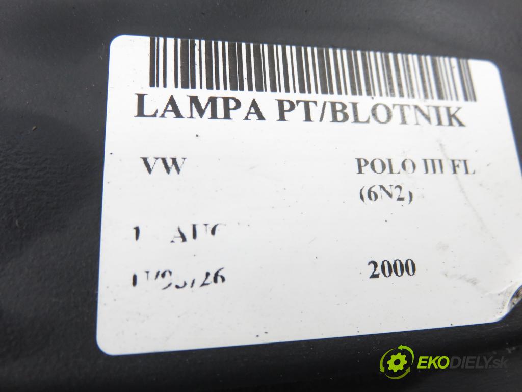 VW POLO (6N2) HB 2000 37,00 1.0 MPI 50 - AUC 999,00 Svetlo pravé zadné 6N0945257B