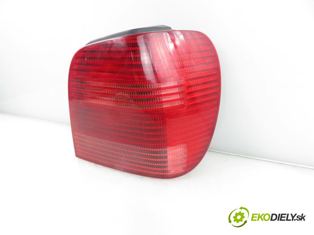 VW POLO (6N2) HB 2000 37,00 1.0 MPI 50 - AUC 999,00 Svetlo pravé zadné 6N0945257B
