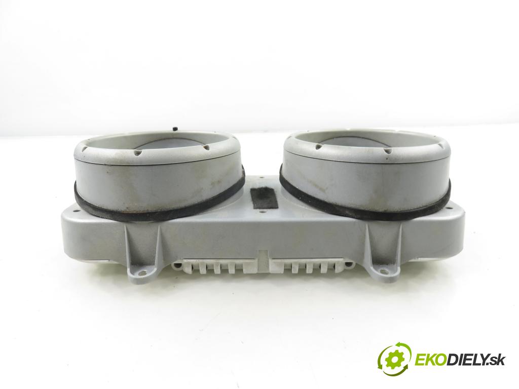 VW POLO (6N2) HB 2000 37,00 1.0 MPI 50 - AUC 999,00 Prístrojovka elektrický 0263627004 ; 6N0920804E