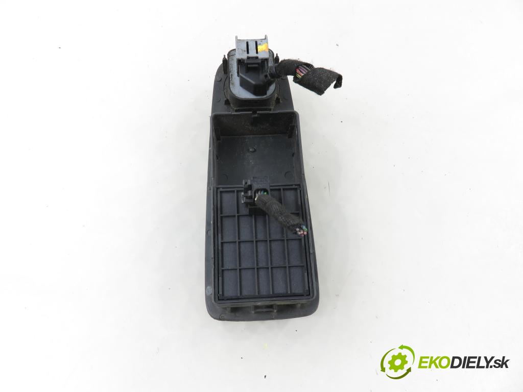 FIAT DUCATO Furgon (250_, 290_) FURGON 2007 88,00 120 Multijet 2.3 D - F1AE0481D 2287,00 Panel ovládania okien