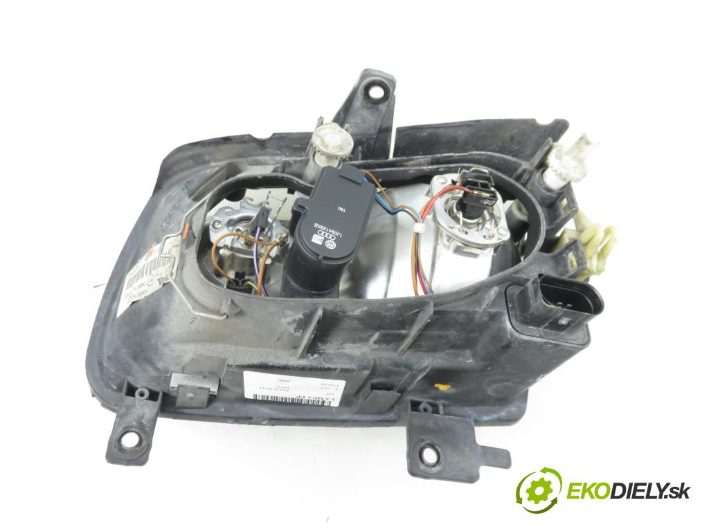 VW POLO (6N2) HB 2000 37,00 1.0 MPI 50 - AUC 999,00 Svetlo PP 6N1941016AD