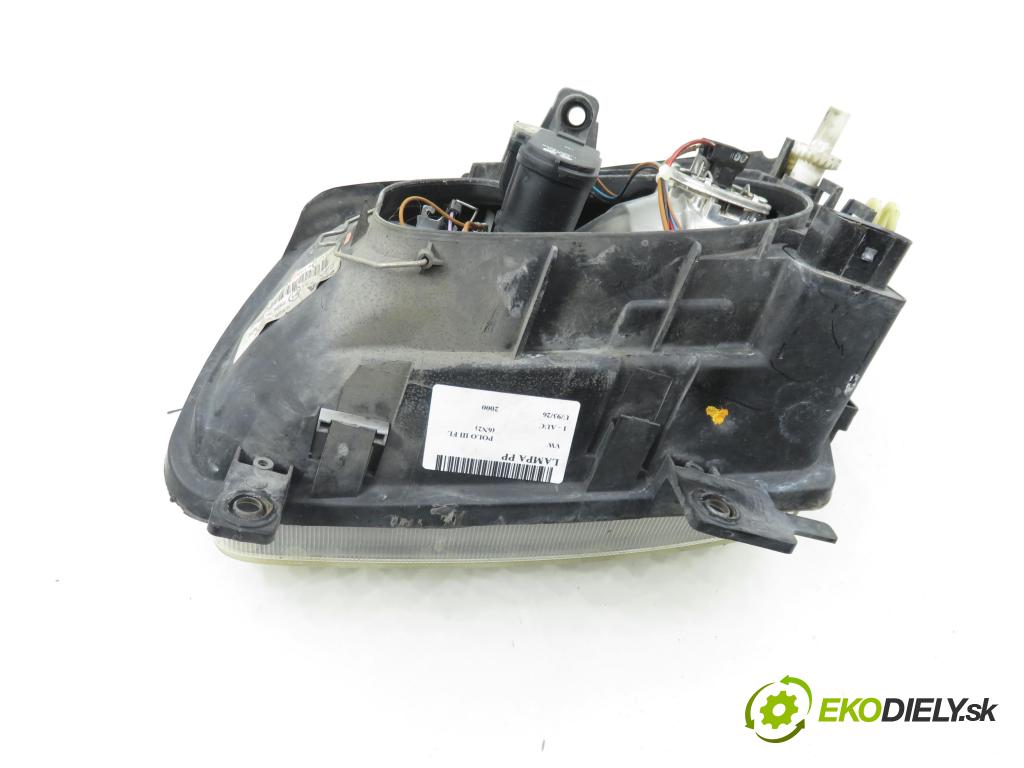 VW POLO (6N2) HB 2000 37,00 1.0 MPI 50 - AUC 999,00 Svetlo PP 6N1941016AD