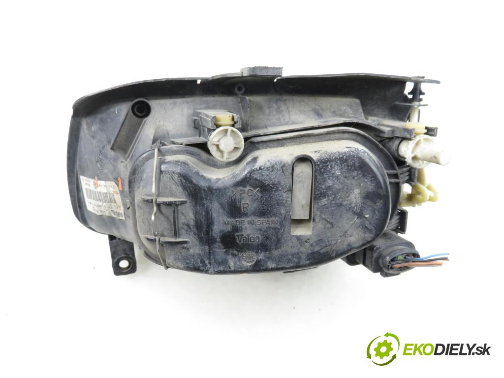 VW POLO (6N2) HB 2000 37,00 1.0 MPI 50 - AUC 999,00 Svetlo PP 6N1941016AD