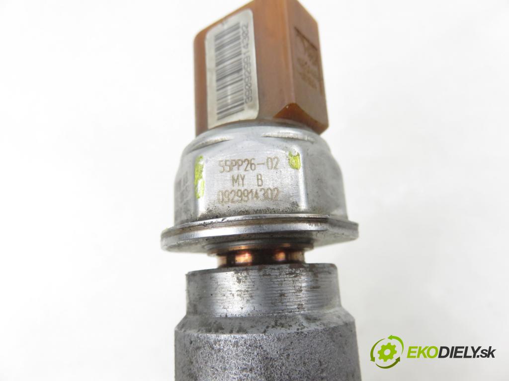 AUDI A4 Avant (8K5, B8) KOMBI 2009 105,00 2.0 TDI - CAGA 1968,00 Lišta vstrekovacia 0281006002 ; 03L906051 ; 03L089G (Vstrekovacia lišta)