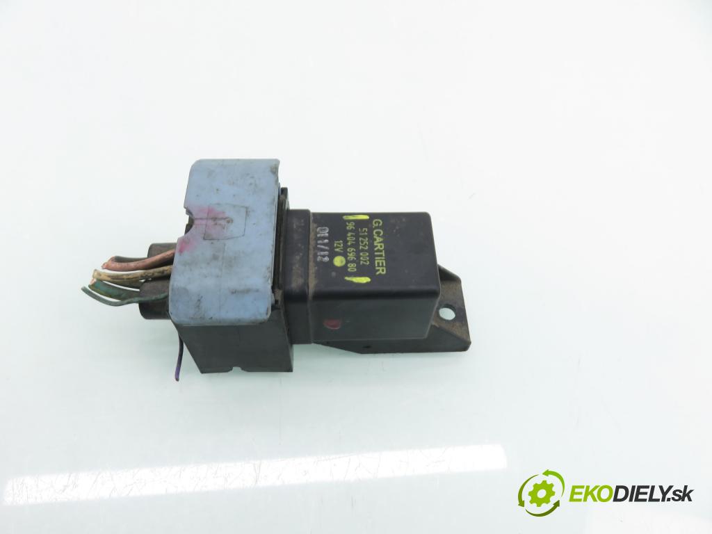 PEUGEOT 508 I (8D_) SEDAN 2012 103,00 2.0 HDi - RHF (DW10BTED4) 1997,00 RELÉ: JÚN: 9640469680 ; 51252002