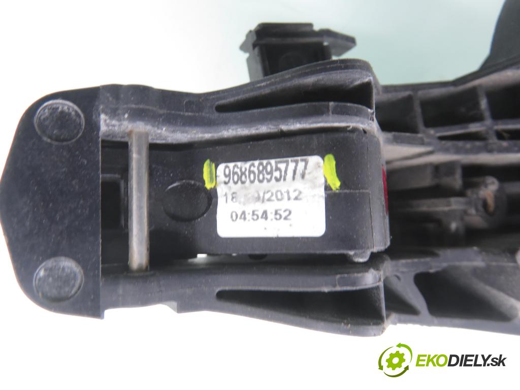 PEUGEOT 508 I (8D_) SEDAN 2012 103,00 2.0 HDi - RHF (DW10BTED4) 1997,00 klika LPZ 9686895777