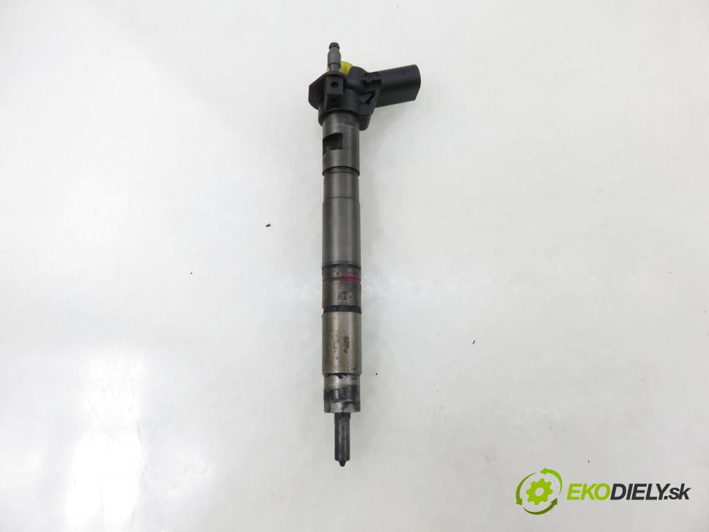 AUDI A4 Avant (8K5, B8) KOMBI 2009 105,00 2.0 TDI - CAGA 1968,00 vstřikovač 0445116030 ; 03L130277 (Vstřikovač paliva)