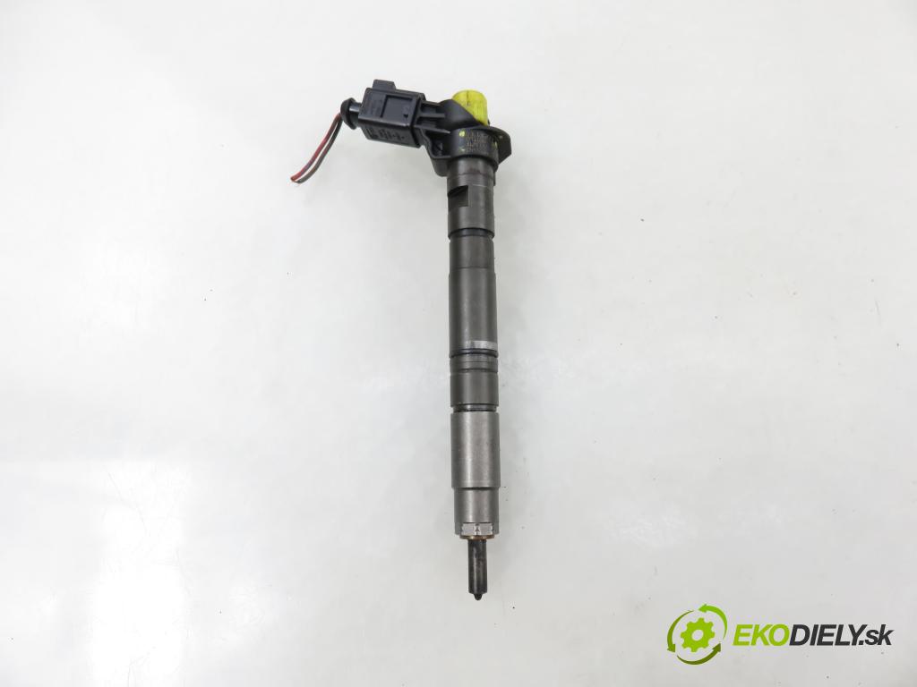 AUDI A4 Avant (8K5, B8) KOMBI 2009 105,00 2.0 TDI - CAGA 1968,00 vstřikovač 0445116030 ; 03L130277 (Vstřikovač paliva)