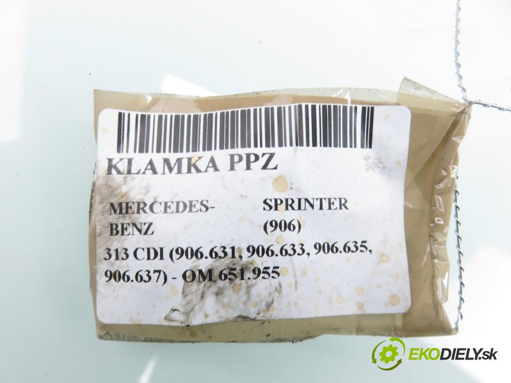 MERCEDES-BENZ SPRINTER 3,5-t Skrzynia (906) FURGON 2011 95,00 313 CDI (906.631, 906.633, 906.635, 906.637) - OM 2143,00 Kľučka 9067601034