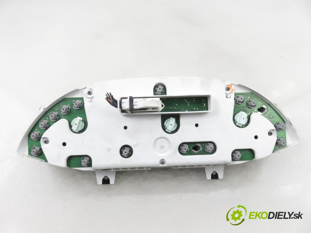 FORD FOCUS (DAW, DBW) HB 1999 74,00 1.6 16V 100 - FYDA 1596,00 prístrojovka elektrický 98AB10849JH