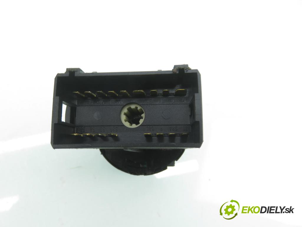 VW GOLF IV (1J1) HB 2000 66,00 1.9 TDI 90 - ALH 1896,00 přepínač světla 1C0941531A