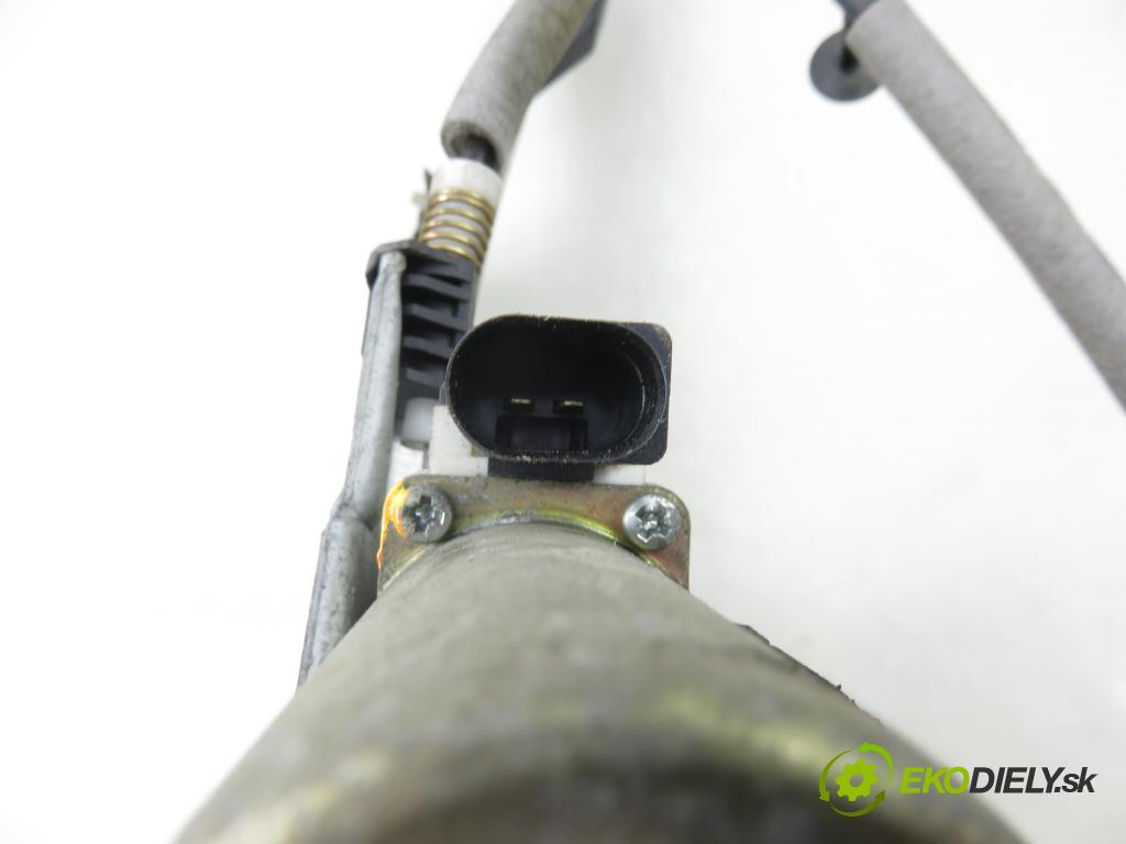 FORD FOCUS (DAW, DBW) HB 1999 74,00 1.6 16V 100 - FYDA 1596,00 Mechanizmus okien XS4123201