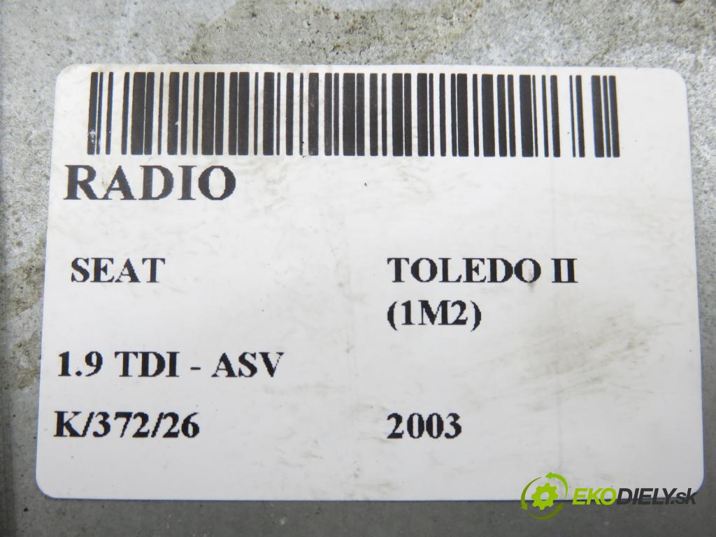 SEAT TOLEDO II (1M2) SEDAN 2003 81,00 1.9 TDI - ASV 1896,00 RADIO 1M0035186D