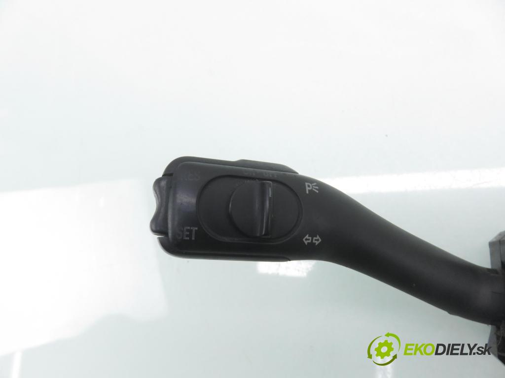 VW GOLF IV Variant (1J5) KOMBI 2002 96,00 1.9 TDI - ASZ 1896,00 páčka/prepínač 1J0953513 ; 4B0953503H