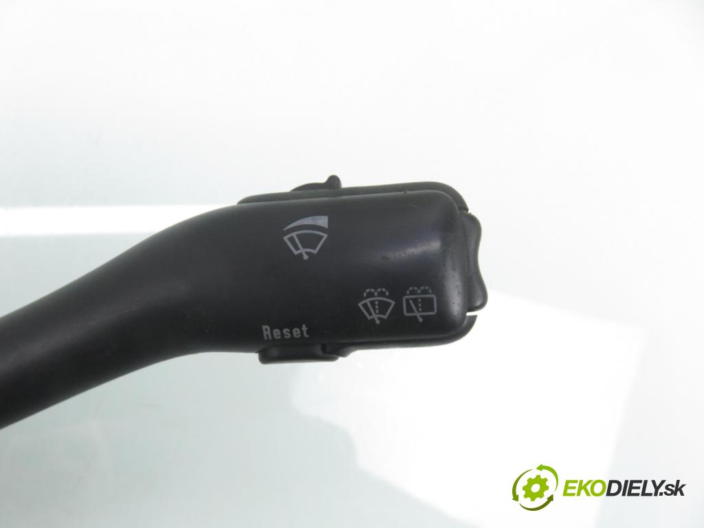 VW GOLF IV Variant (1J5) KOMBI 2002 96,00 1.9 TDI - ASZ 1896,00 páčka/prepínač 1J0953513 ; 4B0953503H