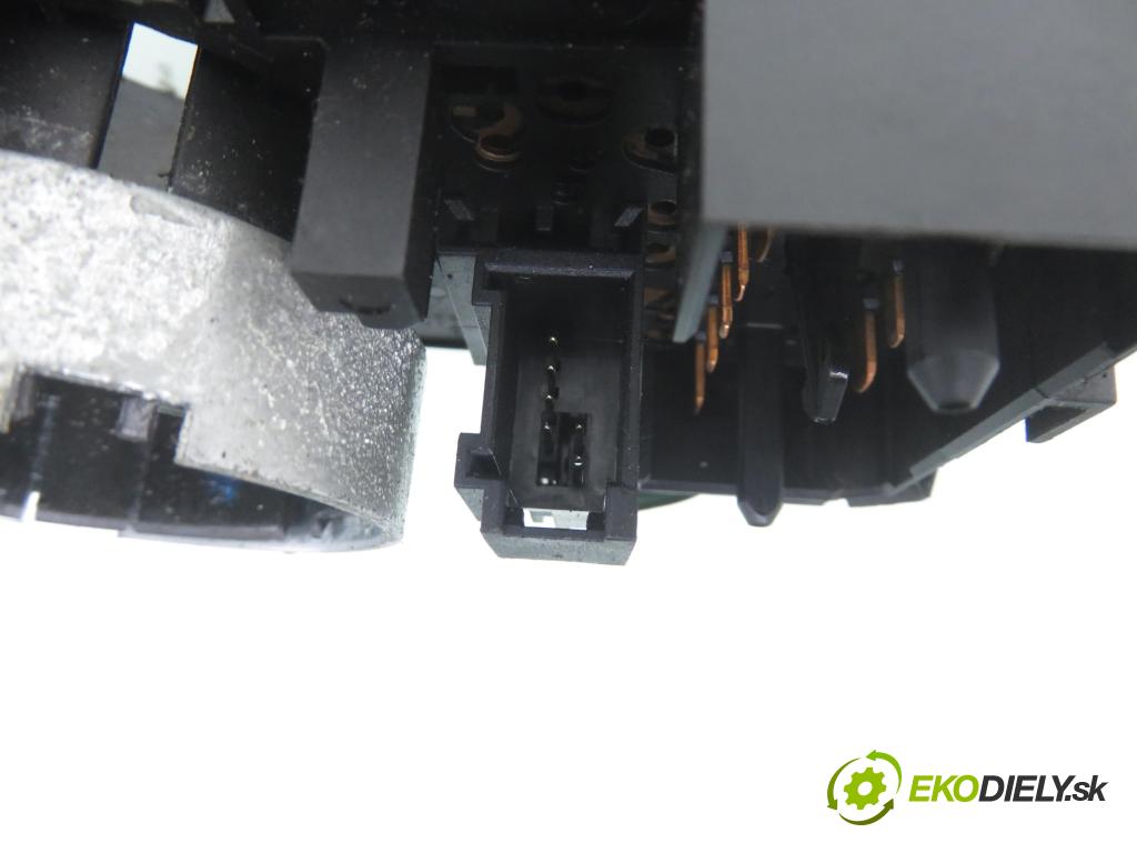 VW GOLF IV Variant (1J5) KOMBI 2002 96,00 1.9 TDI - ASZ 1896,00 páčka/prepínač 1J0953513 ; 4B0953503H