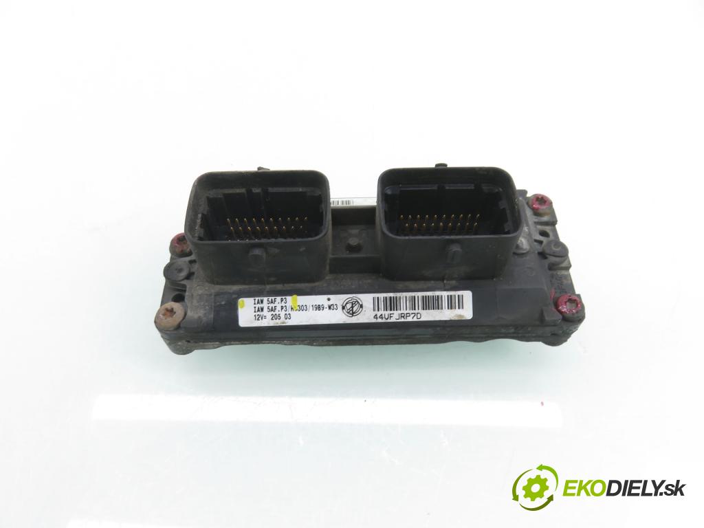 FIAT PUNTO (188_) HB 2004 44,00 1.2 60 - 188 A4.000 1242,00 řídící jednotka motora 55187377 ; IAW5AFP3 ; 6160065102