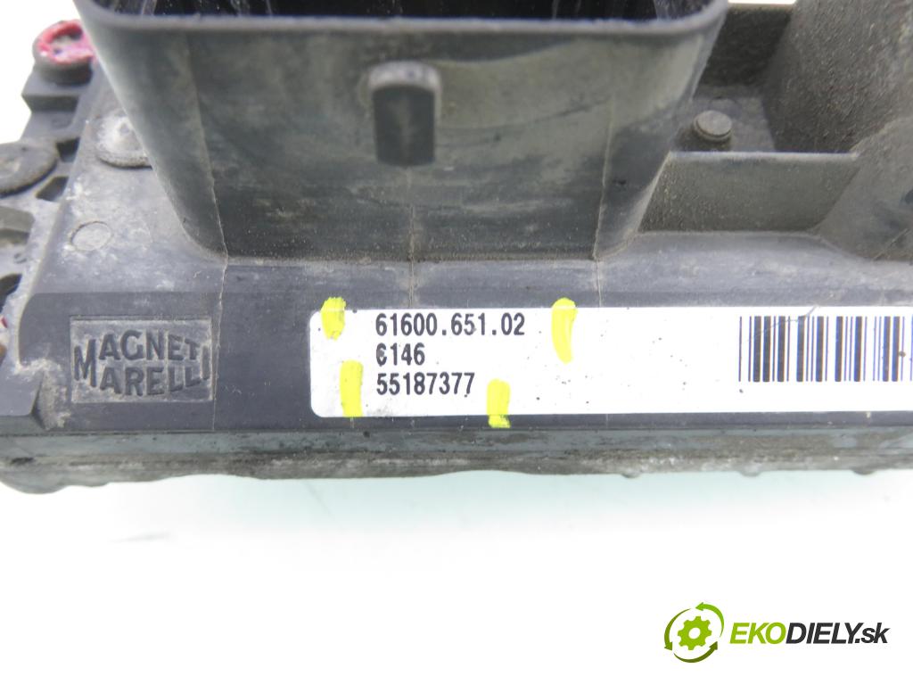 FIAT PUNTO (188_) HB 2004 44,00 1.2 60 - 188 A4.000 1242,00 řídící jednotka motora 55187377 ; IAW5AFP3 ; 6160065102