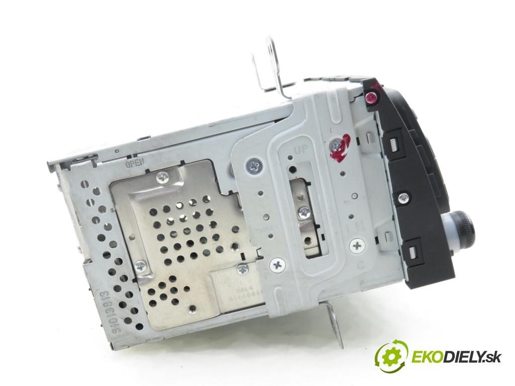 HYUNDAI i30 (FD) HB 2009 66,00 1.6 CRDi 1582,00 RADIO CD 961602L200