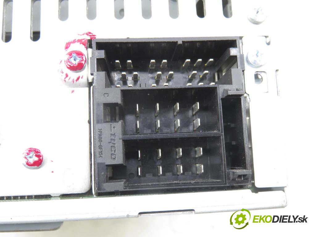 HYUNDAI i30 (FD) HB 2009 66,00 1.6 CRDi 1582,00 RADIO CD 961602L200