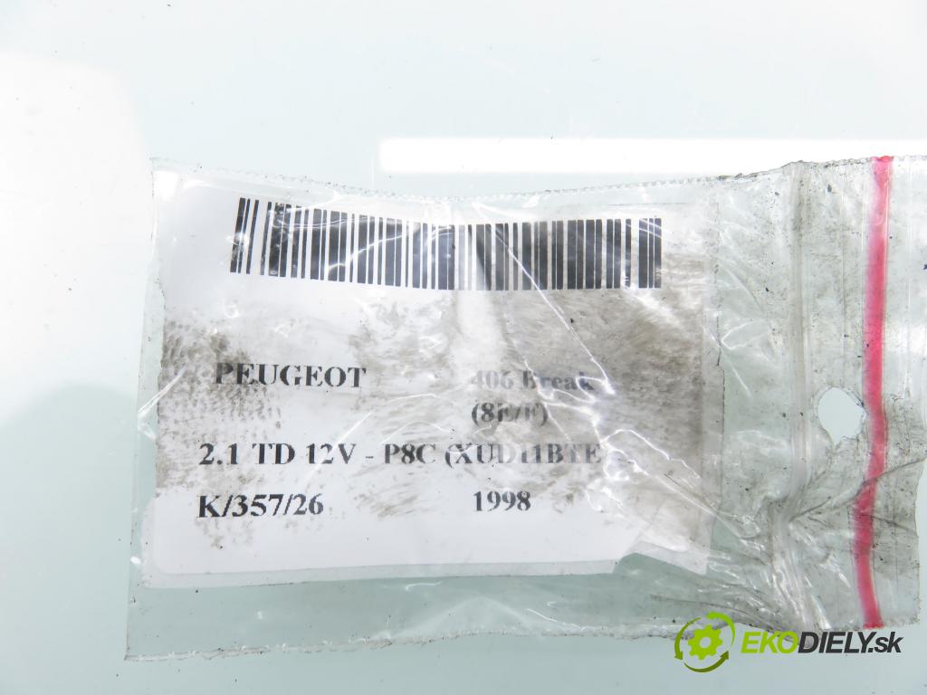 PEUGEOT 406 Break (8E/F) KOMBI 1998 80,00 2.1 TD 12V - P8C (XUD11BTE) 2088,00 skříňka POJISTKY: 9459288180
