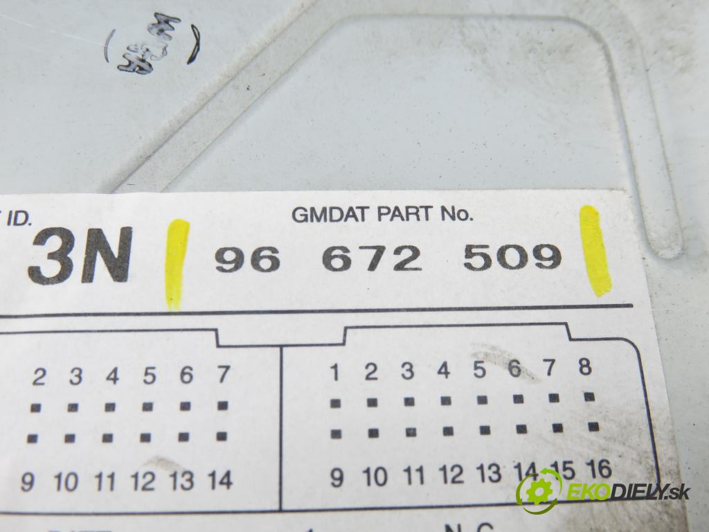 CHEVROLET CAPTIVA (C100, C140) SUV 2007 110,00 2.0 D 4WD 1991,00 RADIO CD 96672509