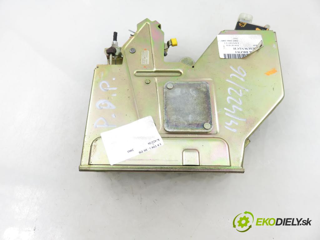 FORD TOURNEO CONNECT KOMBIVAN 2003 66,00 1.8 TDCi - HCPB 1753,00 zámok Dvere posúvne 2T14V264A32DL