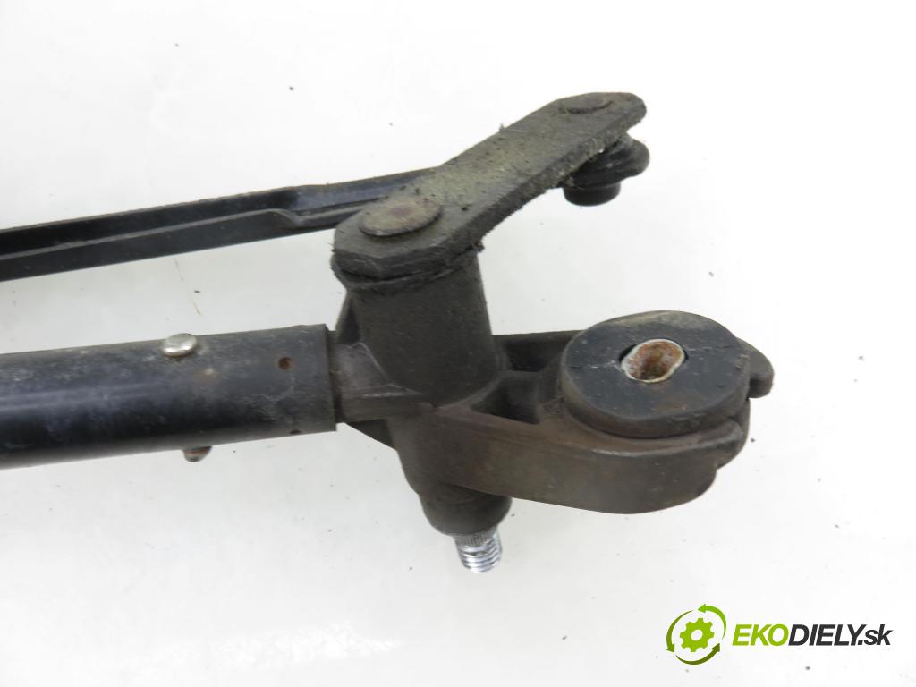 HYUNDAI SANTA FÉ I (SM) SUV 2004 83,00 2.0 CRDi 4x4 113 - D4EA 1991,00 Motorček stieračov 9811026100