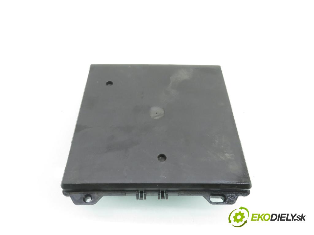 SEAT IBIZA III (6L1) HB 2003 74,00 1.9 TDI - ATD 1896,00 MODUL komfortu 6Q1937049C ; 5WK48212C