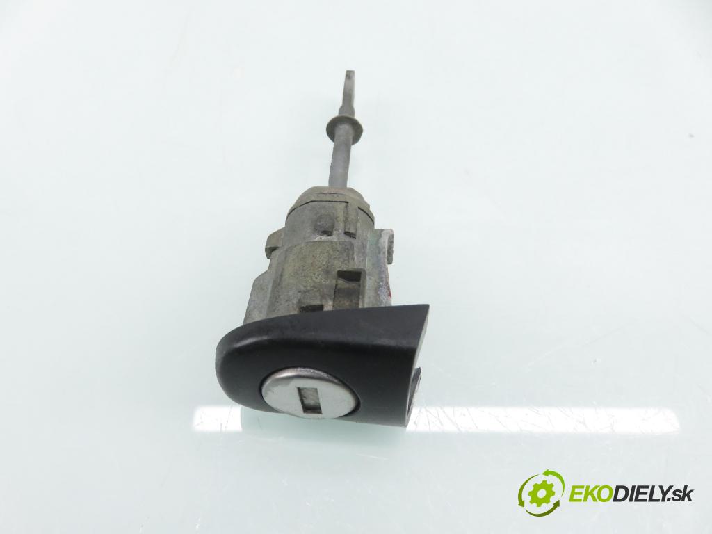 SEAT IBIZA III (6L1) HB 2003 74,00 1.9 TDI - ATD 1896,00 spínačka / VLOŽKY 4B0905851C