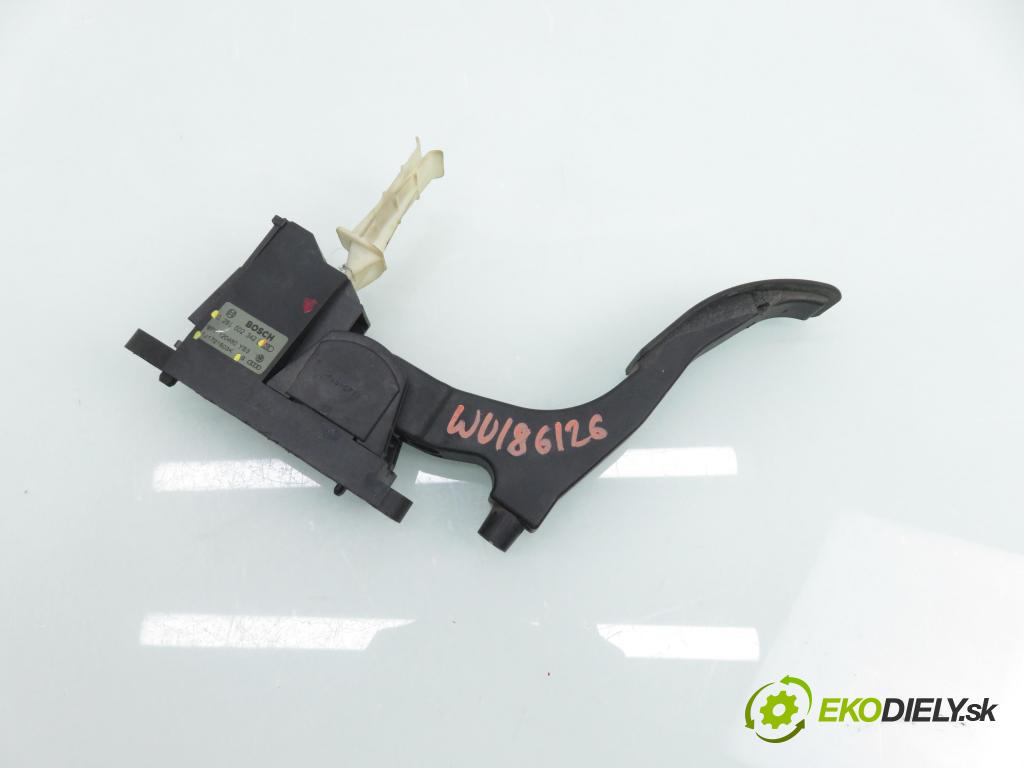 VW GOLF IV (1J1) HB 2000 66,00 1.9 TDI 90 - ALH 1896,00 potenciometr plynového pedálu 1J1721503K ; 0281002342 (Potenciometr plynového pedálu)