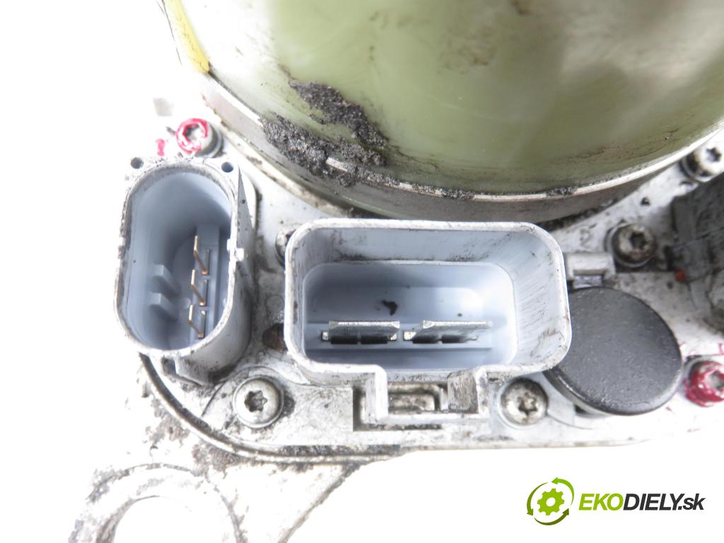 FORD FOCUS C-MAX (DM2) MINIVAN 2004 80,00 1.6 TDCi 109 - G8DA 1560,00 Pumpa servočerpadlo 3M513K514DG