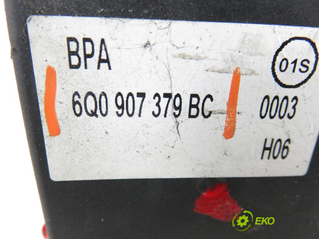 VW POLO (9N_) HB 2008 59,00 1.4 TDI - BNV 1422,00 Pumpa ABS 6Q0907379BC ; 0265800775 (Pumpa ABS)