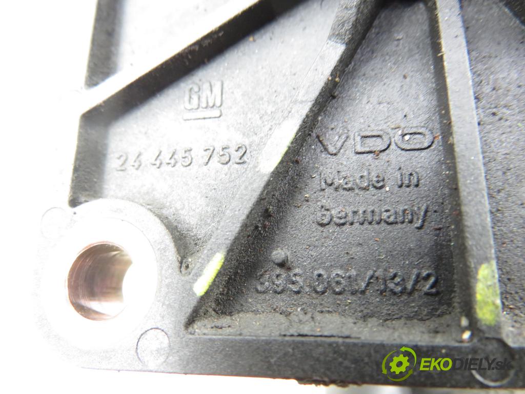 OPEL VECTRA C (Z02) SEDAN 2003 90,00 1.8 16V 122 - Z 18 XE 1796,00 snímač oleje 24445752 ; 395061132