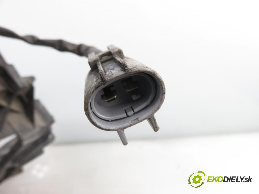 SUZUKI GRAND VITARA II (JT, TE, TD) SUV 2006 95,00 1.9 DDiS 129 4x4 - F9Q 264 1870,00 Ventilátor chladič klíma/voda