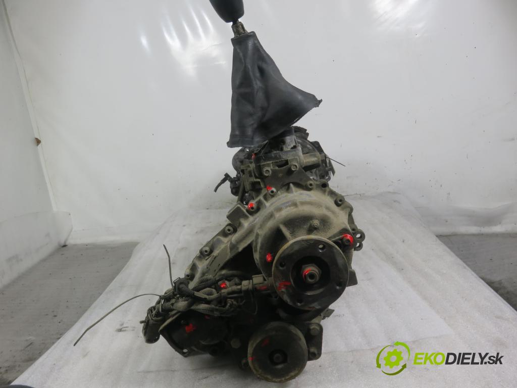 KIA SORENTO I (JC) SUV 2004 103,00 2.5 CRDi 140 - D4CB 2497,00 Prevodovka MANUALNA 4424