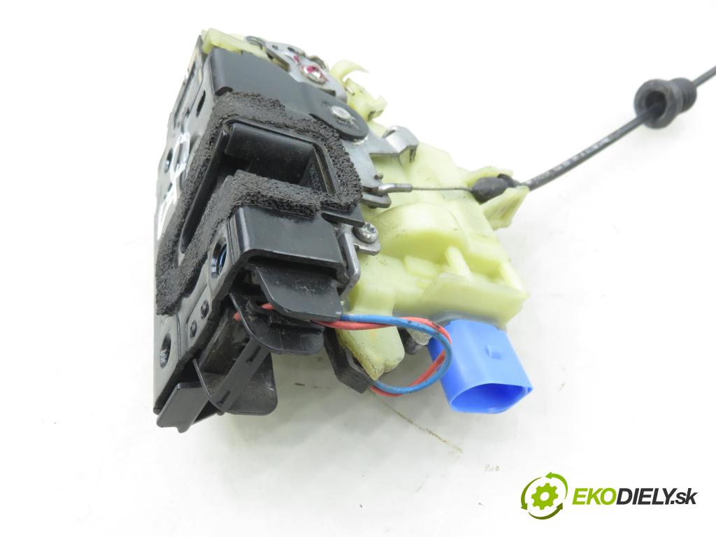 VW POLO (9N_) HB 2008 59,00 1.4 TDI - BNV 1422,00 zámok 3B1837015AQ