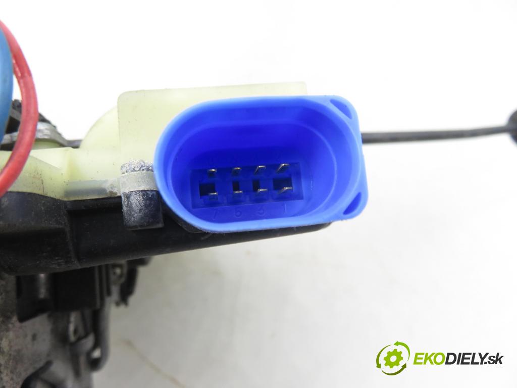 VW POLO (9N_) HB 2008 59,00 1.4 TDI - BNV 1422,00 zámok 3B1837015AQ