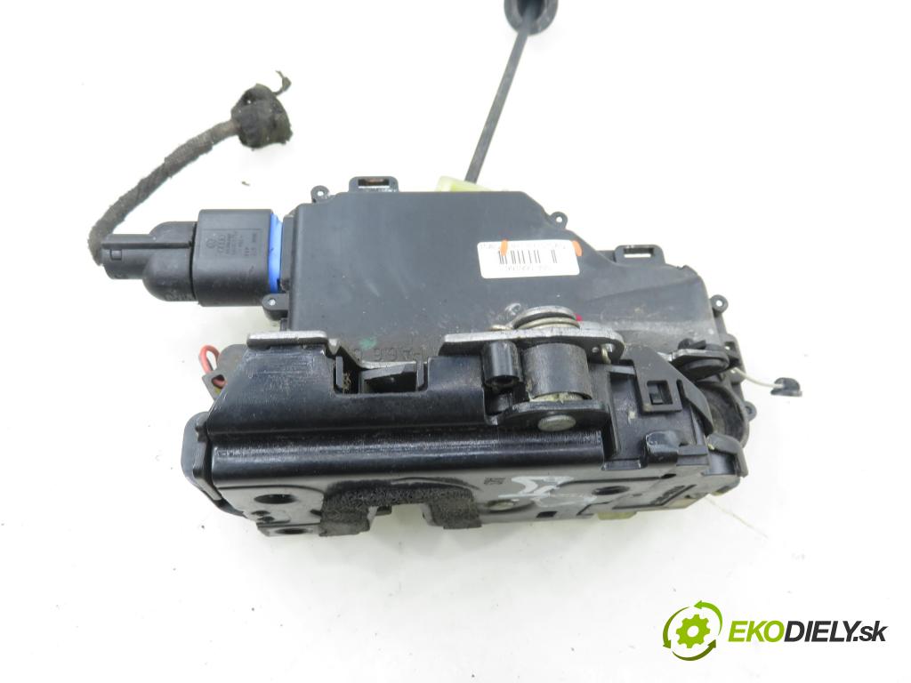 VW POLO (9N_) HB 2008 59,00 1.4 TDI - BNV 1422,00 zámok 3B1837015AQ