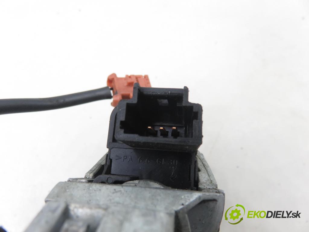 CITROEN C3 I (FC_) HB 2007 50,00 1.4 HDi - 8HZ (DV4TD) 1398,00 spinačka N0502455 ; 9663123280 ; N0502072 (Spínacia skrinka)