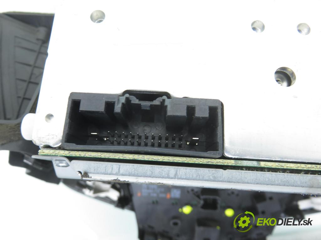 FORD FIESTA VI Van HB 2010 51,00 1.4 TDCi - KVJA 1399,00 RADIO CD AA6T18C815AF ; BA6T118K81BE ; 331406000